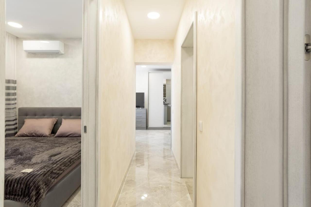 Dream House Rooms Malaga - Habitacion En El Apartemento Екстериор снимка